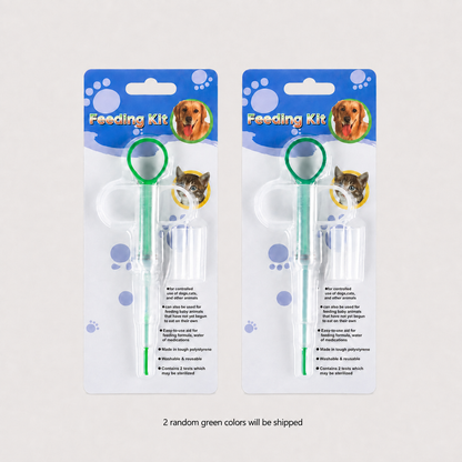 EasyDose two-piece oral feeding dispenser set in green