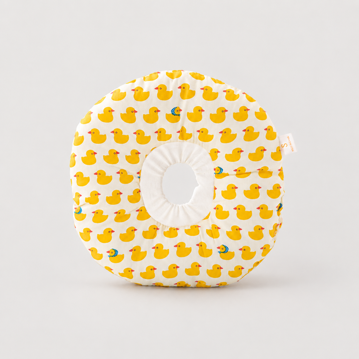 Soft dog recovery donut collar in Duck print